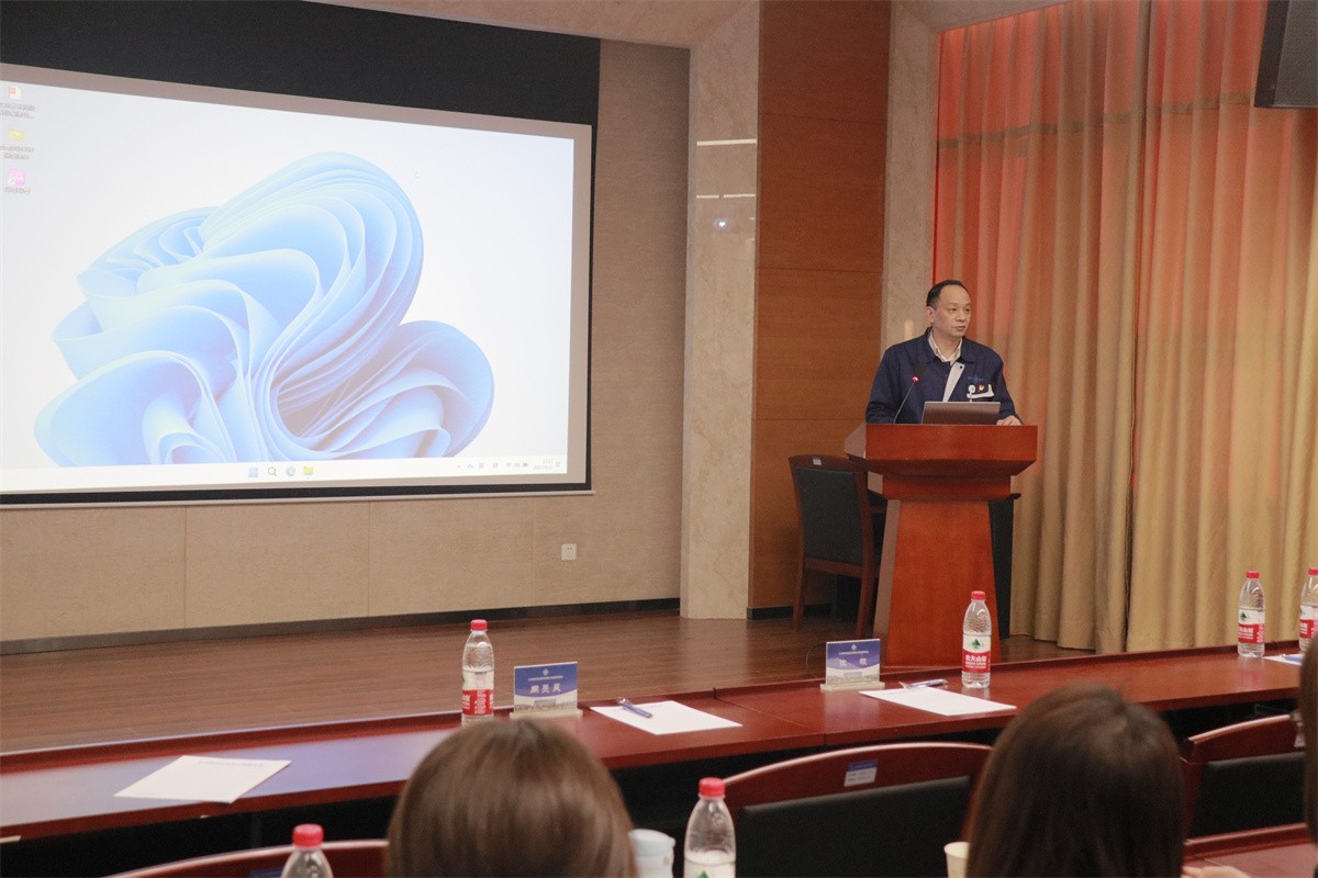 IMG_1647.jpg IMG_1647.jpg