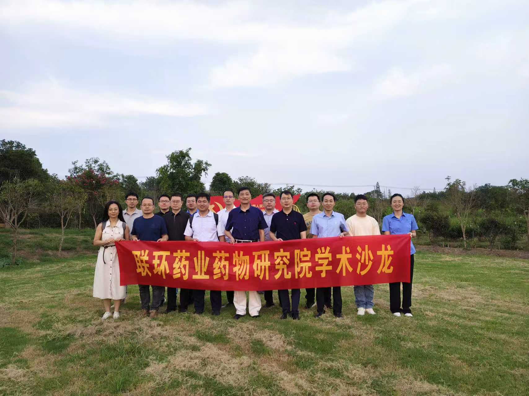 64b3ff29b177bb5c517a958bbe59347c.jpg 64b3ff29b177bb5c517a958bbe59347c.jpg